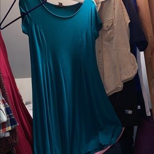 Women’s Forever 21 T- Shirt Dress